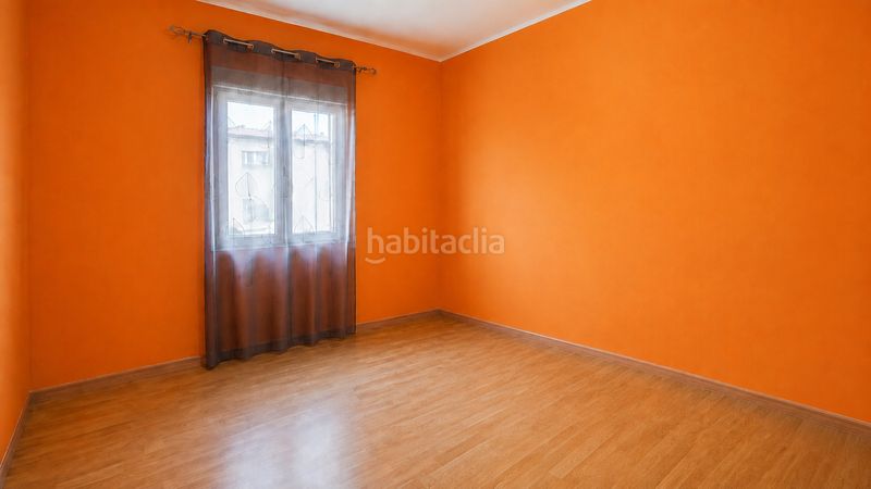 Foto 4984aea1-cd05-4b10-b2d8-8f659ad99ca4. Pis a Valdeacederas Madrid