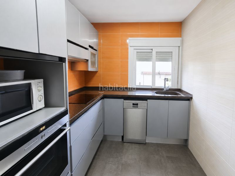 Foto fda265a9-7192-4724-9705-18b043efcb50. Pis amb calefacció a Valdezarza Madrid