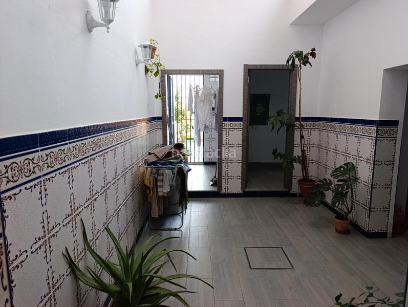 Foto fde52e3f-4d83-40c1-bf6e-f6e6efd85772. Haus in calle zacatín molino bajo 25b in La Paz Alcalá de Guadaira