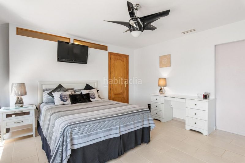 Foto 862fa50e-cdba-4850-a838-e2f71068c580. Casa a Catral