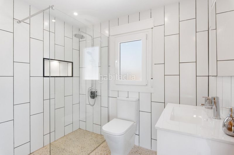Foto b6b34040-c82d-403b-be61-1ca2e9e6fba4. Casa a Catral