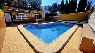 Chalet in Los Balcones-Los Altos