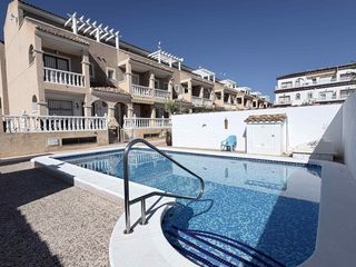 Semi detached house in Playa Flamenca
