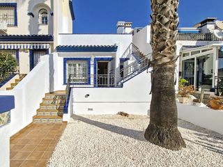 Haus in Villamartín-Las Filipinas
