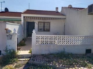 Apartament a Zona Carrefour - Urbanizaciones
