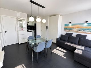 Casa adossada a Zona Carrefour - Urbanizaciones
