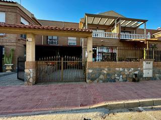 Chalet en Albatera