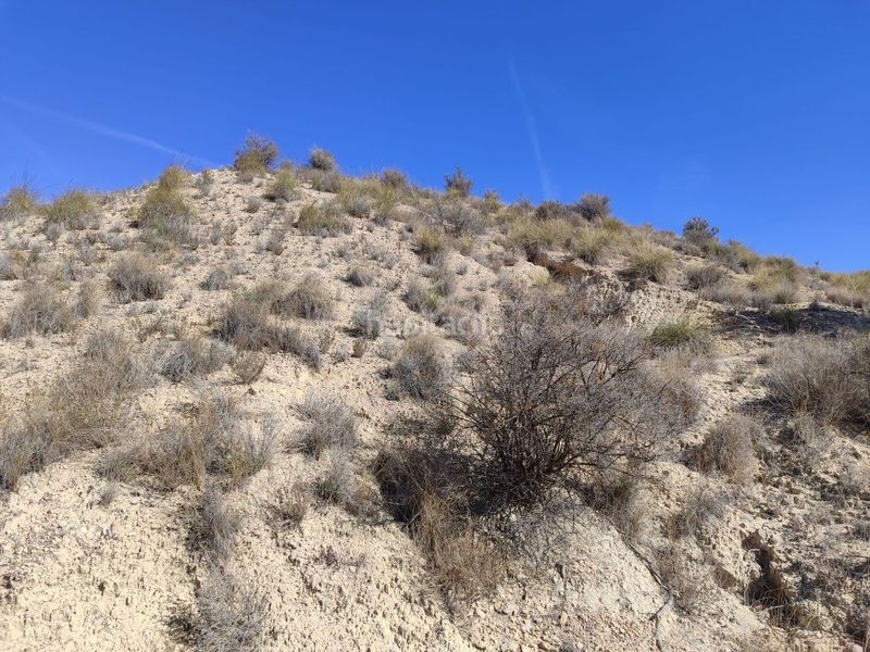 Foto 032f72fc-5c6b-447c-b3c0-e06a43acf795. Finca rústica en Abanilla