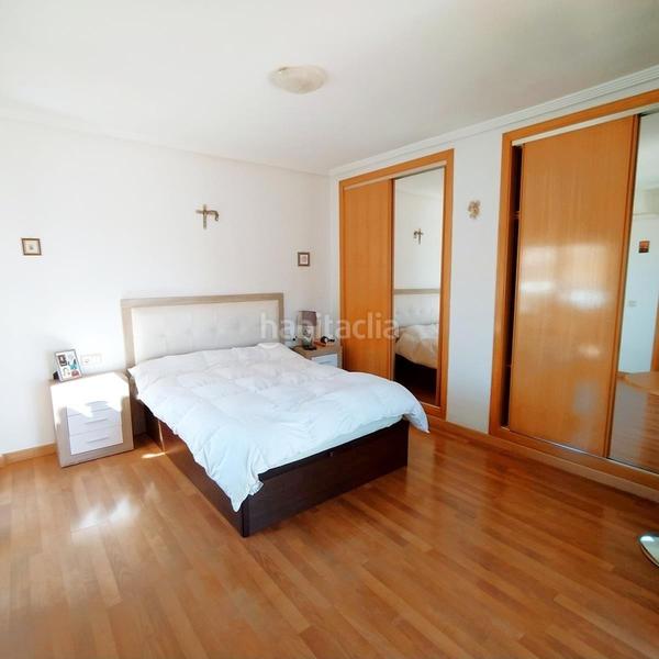 Foto 527801bd-0860-4071-8700-a24e3cc1c145. Chalet con parcheggio piscina in Rojales