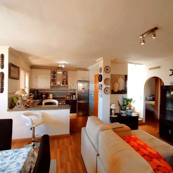 Foto a7c1ae11-c763-4d70-9919-b6fb893b7595. Chalet con parcheggio piscina in Rojales