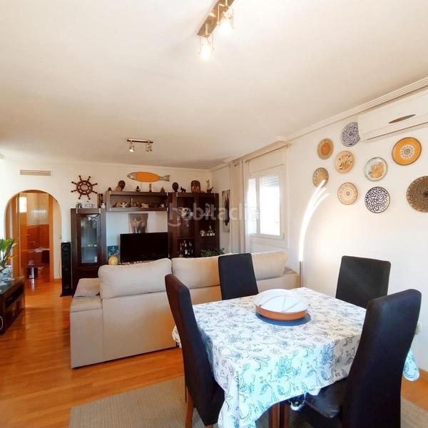 Foto c66ba232-51c0-4c6d-8368-1a7112770be8. Chalet con parcheggio piscina in Rojales