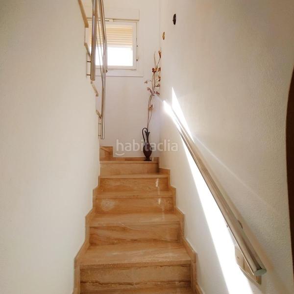 Foto af0ec1e0-d52c-4584-a821-d55f95a79553. Xalet amb aparcament piscina a Rojales