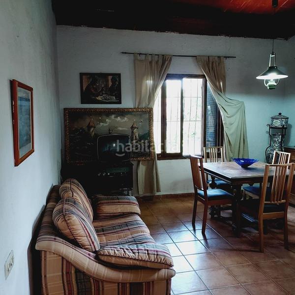 Foto 0d06fbdc-ecc9-450f-995a-d10b401fc41d. Chalet mit parking in Punta Prima Orihuela