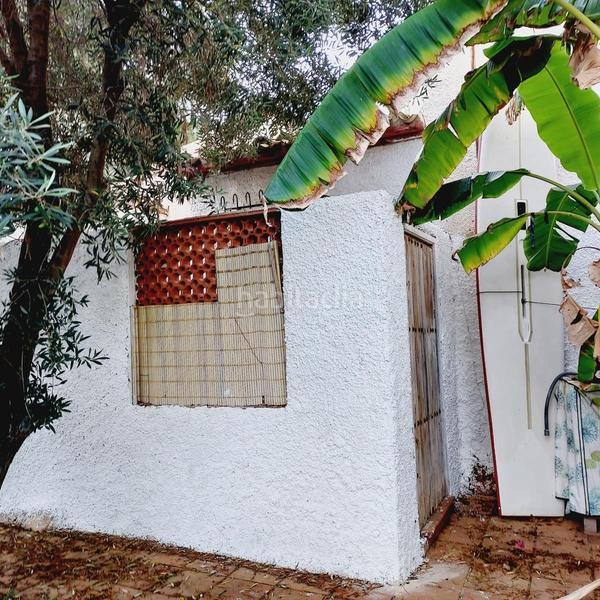 Foto e7375a9b-1275-4122-8ed3-4e8fab2a1175. Chalet mit parking in Punta Prima Orihuela