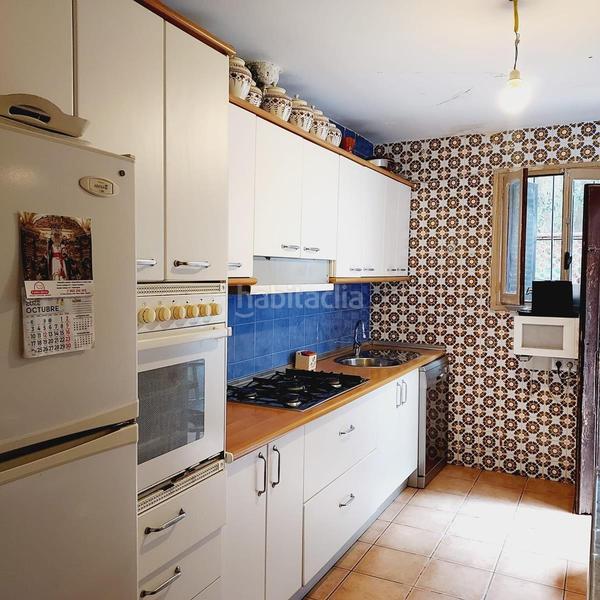 Foto a75c0f24-01d2-42c0-825f-30d80e51357e. Chalet with parking in Punta Prima Orihuela