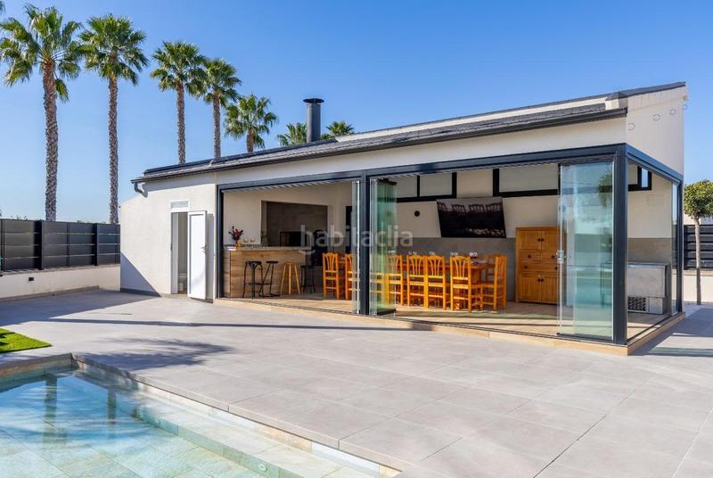 Foto 7ae0e3ad-797c-4c97-9208-7240c4ac50f6. Chalet en Catral