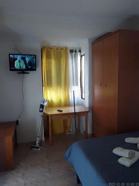 Foto c0f8b12a-8495-4350-a4d3-23068fecb0c1. Edificio in San Antón Alicante