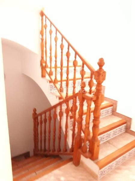 Foto 86f8243a-78f9-4959-9fb0-7865d1441827. Edifici a San Antón Alicante