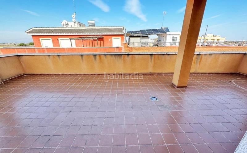 Foto 5297dd43-6566-4fc1-aff0-7fa507b0dd17. Edifici a Formentera del Segura