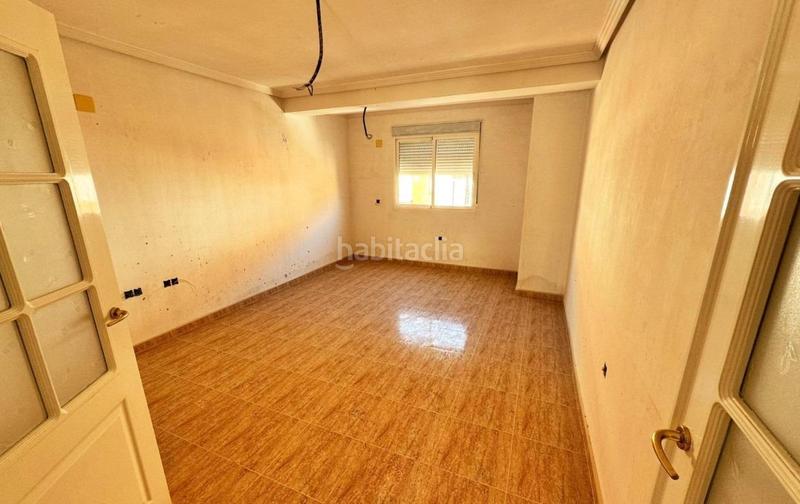 Foto f17be238-b58a-4a0c-a0f3-50c4e3ddd802. Edifici a Formentera del Segura