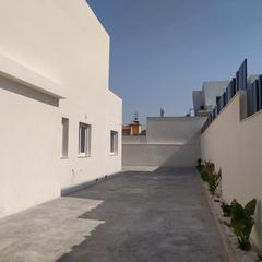 Xalet a Aguas Nuevas. Espectacular chalet independiente con piscina privada en zona re