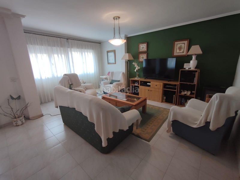 Foto d2b9192c-ae90-4c6a-bfb6-49d84d4703ba. Pis a Rojales