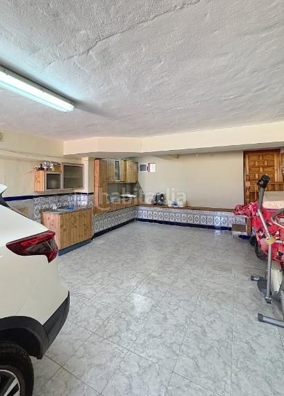 Foto c4f2eb41-c80b-4150-b7d5-342107dc58d2. Casa amb aparcament a Rojales