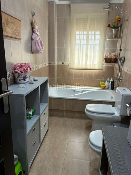 Foto 3595338f-9197-4da1-a834-d2edf0bcdf1d. Casa duplex en venta en Catral