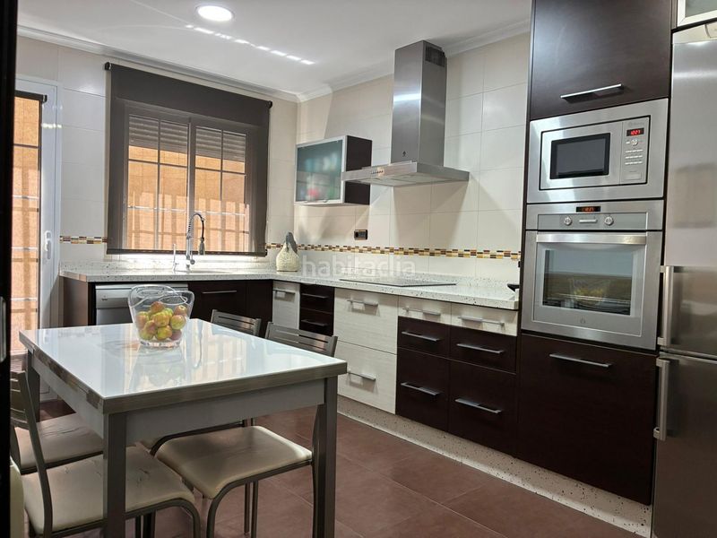 Foto ff4d095e-8cae-4f6b-b978-9b02cec9b5bd. Casa duplex en venta en Catral