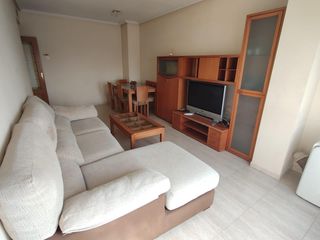 Flat in Almoradí. Amplio piso en venta en almoradí