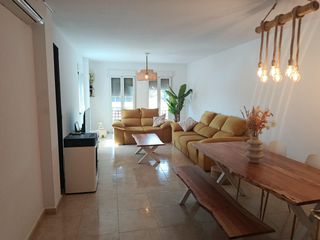 Haus in Daya Nueva. Precioso bungalow en planta única con gran parcela en daya nueva