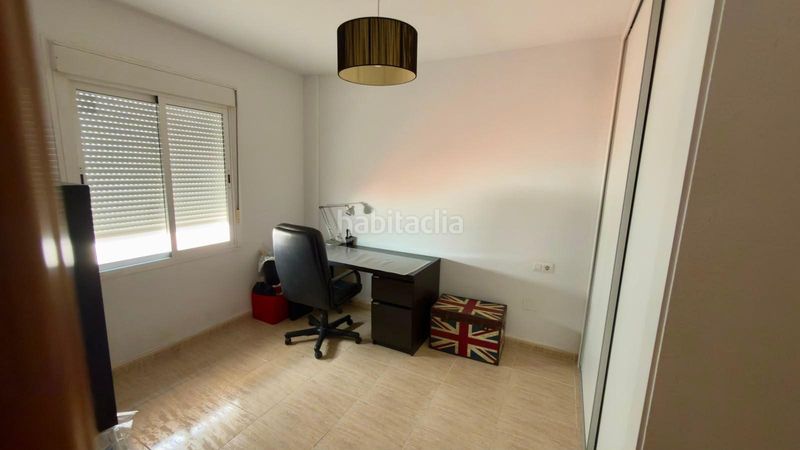 Foto 57f73e76-a334-4aa4-8f36-fe098a3623ef. Casa adossada amb aparcament a Daya Nueva