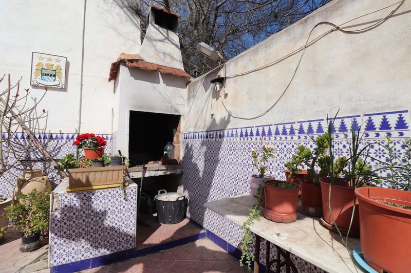 Foto ee62852e-f1e7-46c1-b3ba-38a2222c813e. Chalet en Almoradí