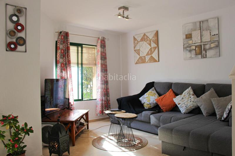 Foto a97197a9-d5ca-4111-bd4c-71fa8ea5e571. Casa bifamiliare con parcheggio in Los Álamos Torremolinos