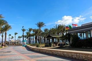 Casa aparellada  Paseo paseo marítimo. Vive el sueño mediterráneo chalet adosado en venta frente al mar
