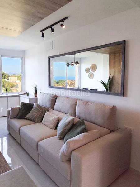Foto 16df55ba-02b9-4fea-aa1b-42c0d1d6248b. Apartamento en calle olivo de calypso 13 vistas directas al mar costa! piso reformado a nuevo lujo, comodidad y tecnologia! en Mijas