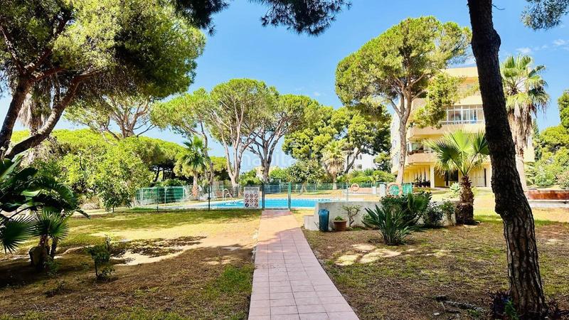 Foto 41483587-5171-4e81-9b31-1f66d739dad4. Apartamento en calle olivo de calypso 13 vistas directas al mar costa! piso reformado a nuevo lujo, comodidad y tecnologia! en Mijas