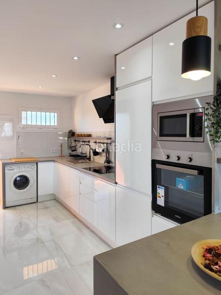 Foto c2d858f7-4757-482d-a48c-7fa8de58b869. Apartamento en calle olivo de calypso 13 vistas directas al mar costa! piso reformado a nuevo lujo, comodidad y tecnologia! en Mijas