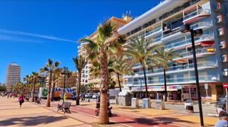Apartament a Castillo Sohail - Myramar. Amplio piso con vistas en el centro de fuengirolaa pasos de todo