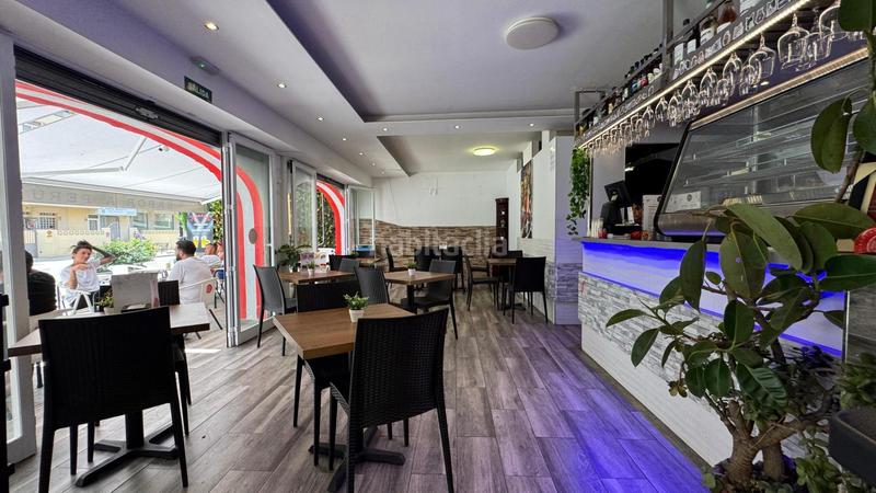 Foto 4680e973-2113-4dc6-a62e-c718b2dedae4. Location local commercial dans Puerto Deportivo Fuengirola