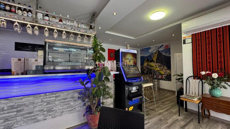 Foto ebdb6803-b1bd-44df-82d7-3a02b4367c6b. Miete geschäftsraum in Puerto Deportivo Fuengirola