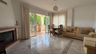 Lloguer Apartament a Campo de Mijas. Piso amplio de 2 dormitorios en en alquiler en urbanización el c