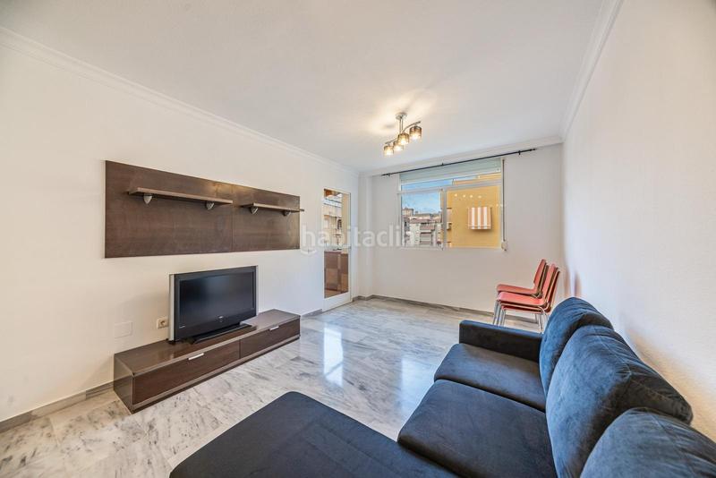 Foto a1bb9b89-255a-4f81-93a2-0c924d83650d. Piso amplio piso en venta con terraza y parking en las lagunas en Mijas