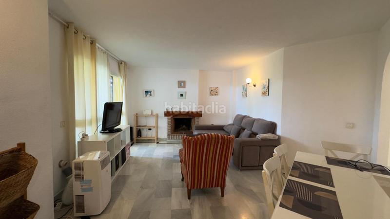 Foto 0e38b2ce-e042-42dd-a512-de68560b3cae. Rent apartment with parking pool in Calahonda Mijas