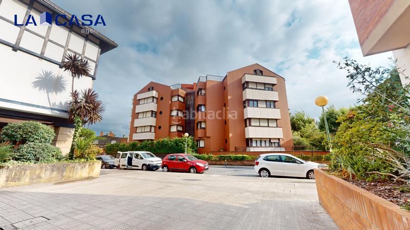 Foto d8d2dc48-2b03-487a-b263-81e7ebad5285. Flat with parking in Neguri Getxo