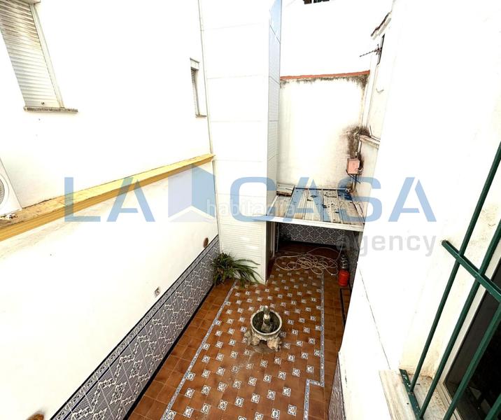 Foto 5c6aadb3-d1fd-49a1-929c-492b5969b1ea. Maison avec parking dans San Carlos - San José Sevilla