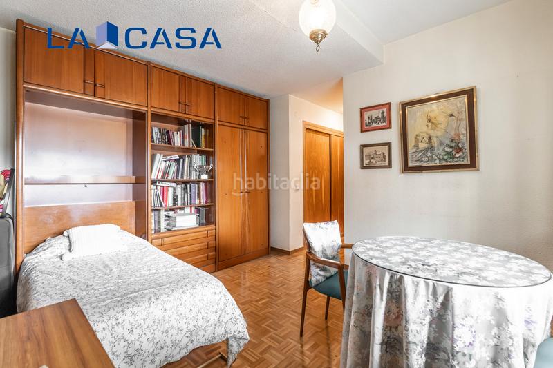 Foto d9184d0b-c520-4070-b0d3-5eda292b3462. Piso en Universidad-Malasaña Madrid