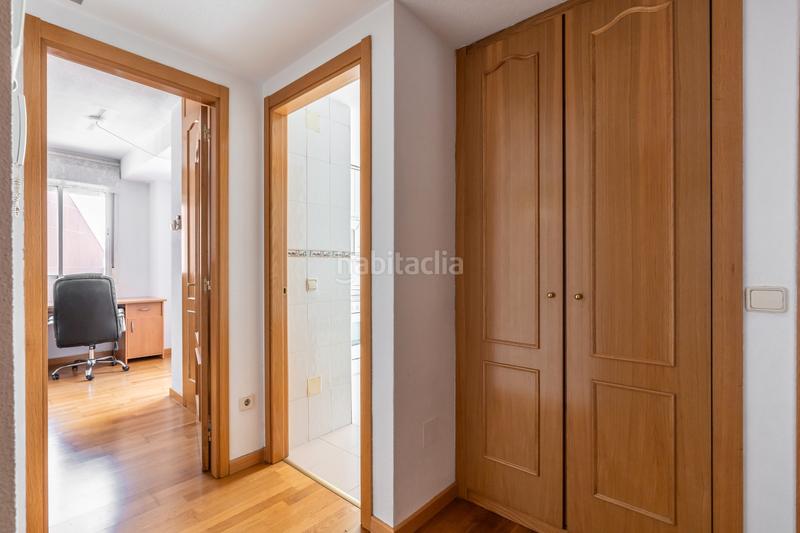 Foto 13eca0ea-c8cb-4eb3-bfb6-6c16df6c606a. Piso en San Isidro Madrid