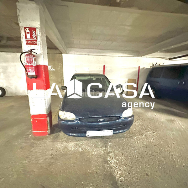 Foto 86f43626-03f2-4e39-bcdb-ff45a4972d4c. Etagenwohnung mit parking in San Julián Sevilla