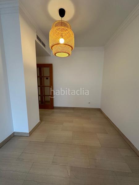 Foto c669c06a-54f3-4f44-92a0-563257135450. Piso en Legazpi Madrid